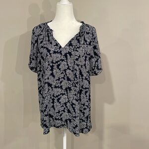 LOFT Mixed media top